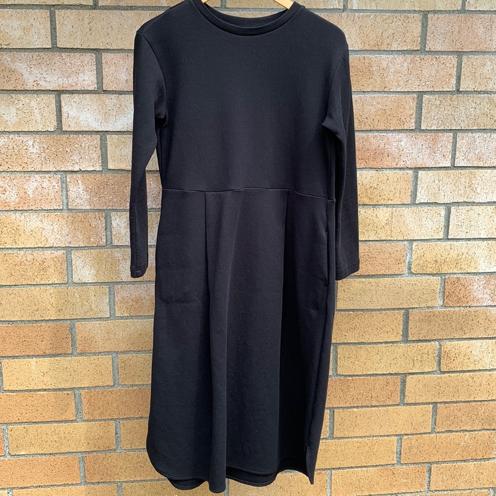 Muji Black Dress